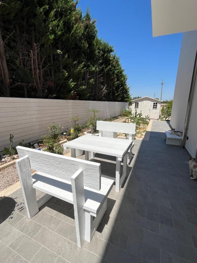 לינה וארוחת בוקר לצ'ה La Casa Di Nina מראה חיצוני תמונה